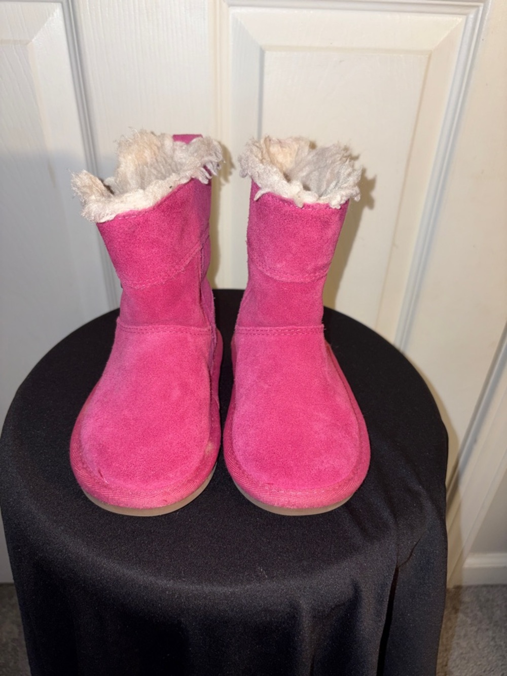 Kool Aburra by Ugg - Kids Pink Faux Fur Lined Suede Boots